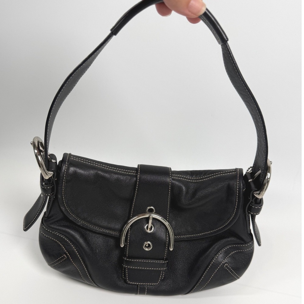 Vtg Coach Soho Black Leather Small Flap Shoulder Bag Buckle Model 9247 Y2K Purse